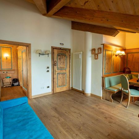 Hotel Cervo リヴィーニョ エクステリア 写真
