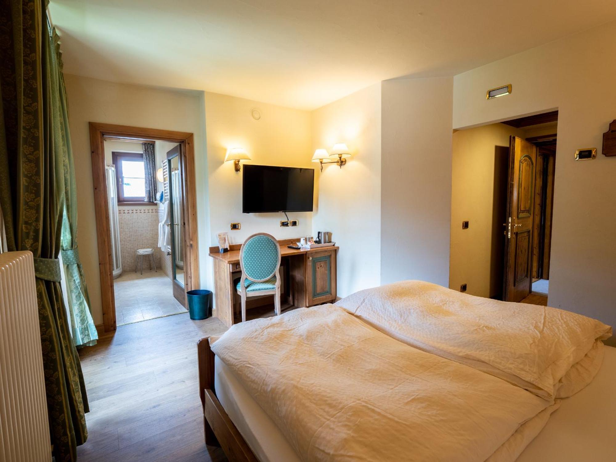 Hotel Cervo リヴィーニョ エクステリア 写真