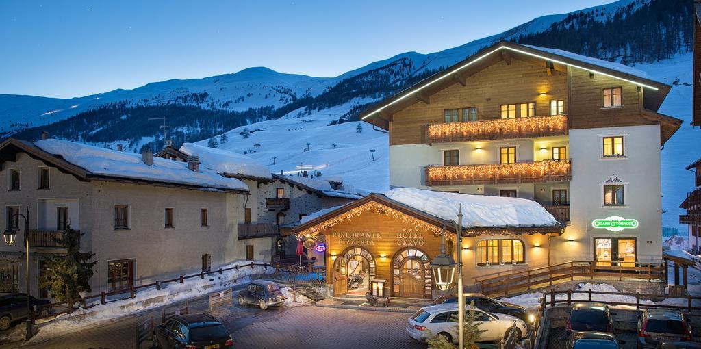 Hotel Cervo リヴィーニョ エクステリア 写真